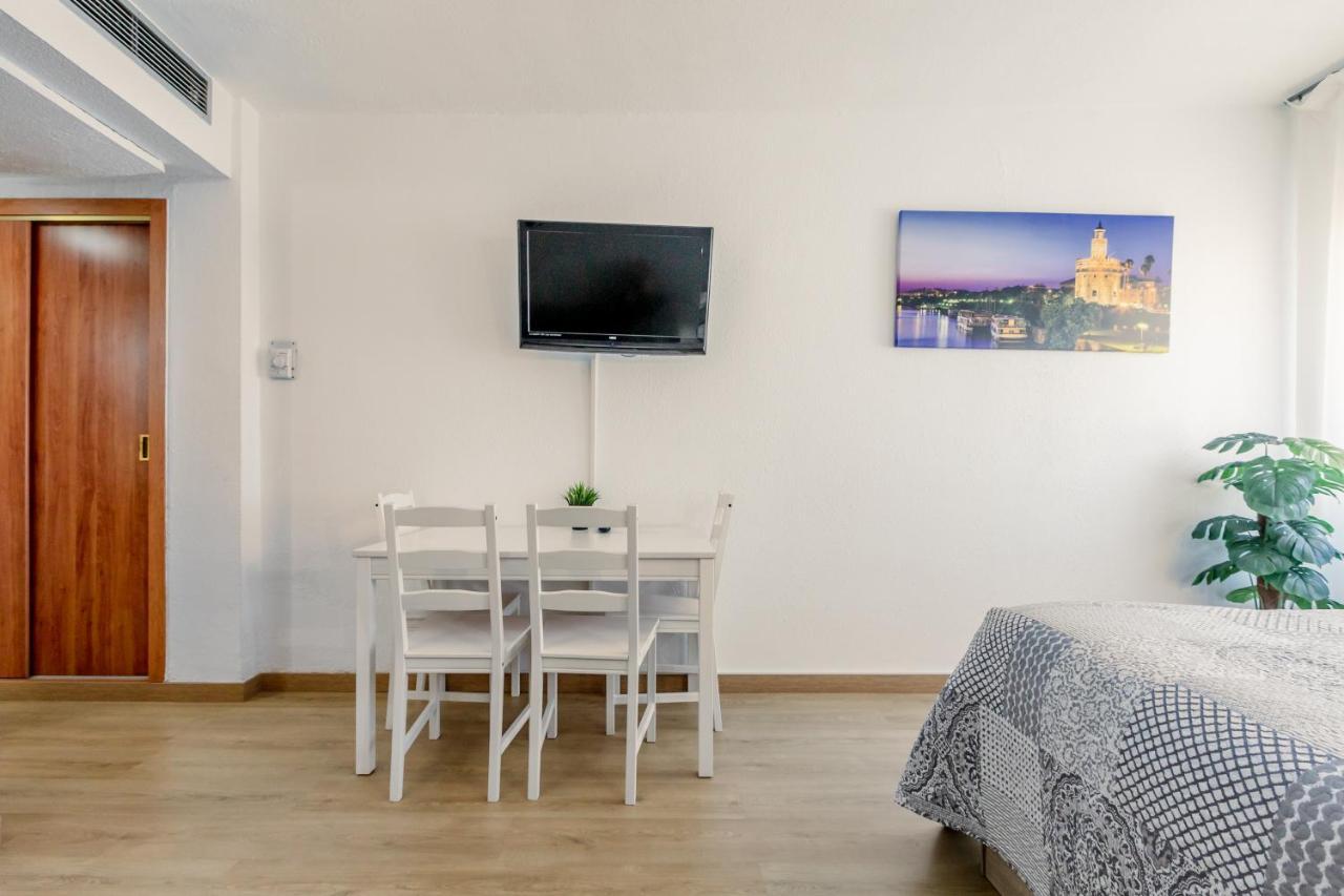 Apartament Hispalis Triana Sevilha Exterior foto